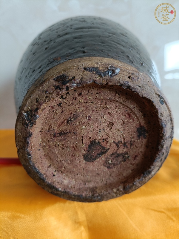 古玩陶瓷磁州窯茶葉末釉褐斑梅瓶真品鑒賞圖