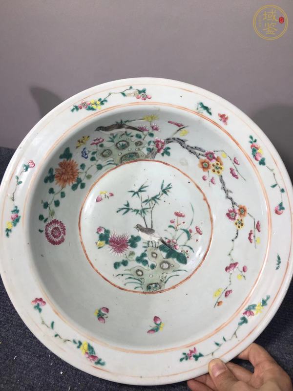古玩陶瓷粉彩凈手盆真品鑒賞圖