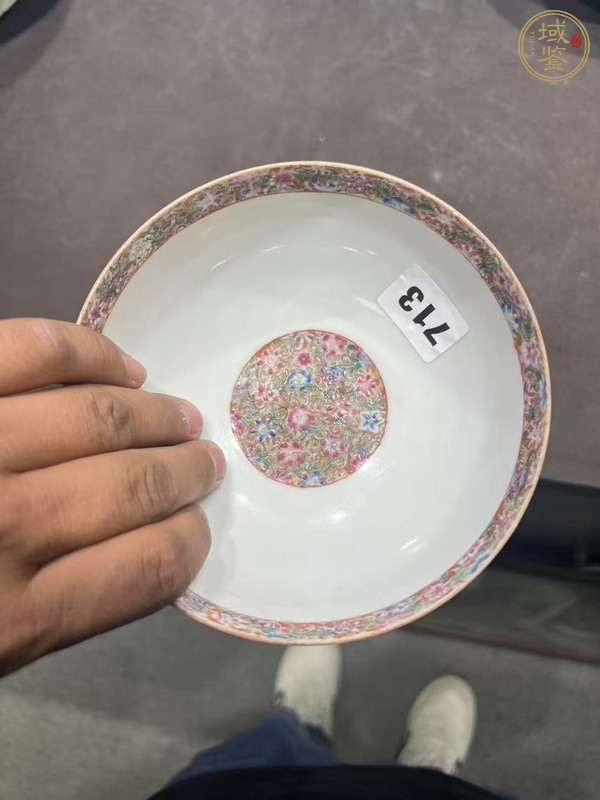 古玩陶瓷粉彩花鳥紋蛋殼胎碗真品鑒賞圖