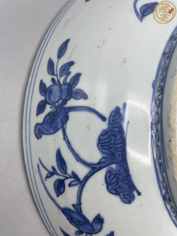 古玩明嘉靖青花蜂鹿圖大盤真品鑒賞圖