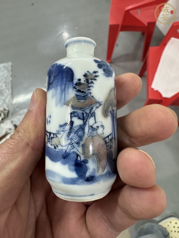古玩陶瓷青花釉里紅鼻煙壺真品鑒賞圖