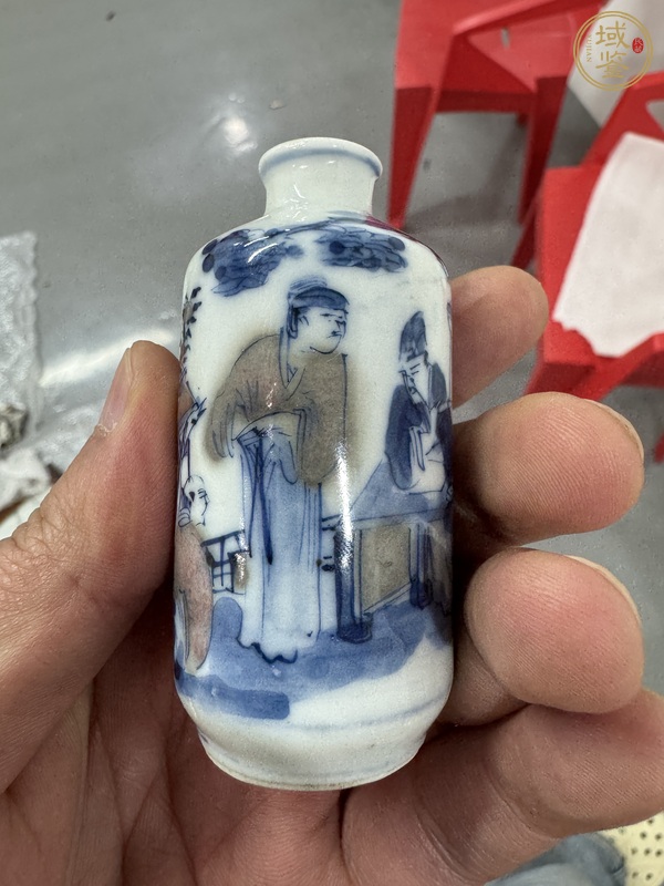 古玩陶瓷青花釉里紅鼻煙壺真品鑒賞圖