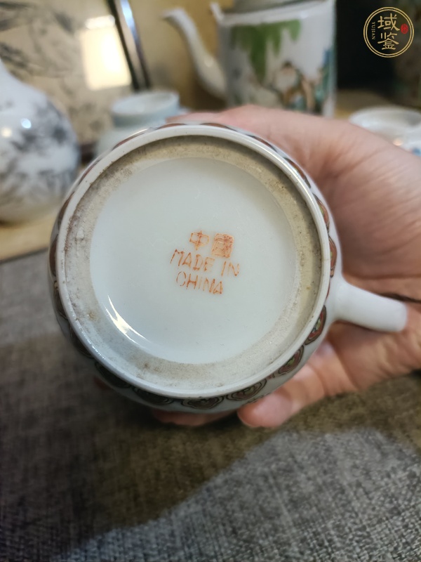 古玩陶瓷粉彩龍鳳紋茶杯真品鑒賞圖