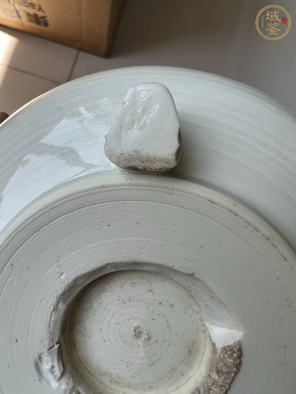 古玩陶瓷白釉香爐真品鑒賞圖