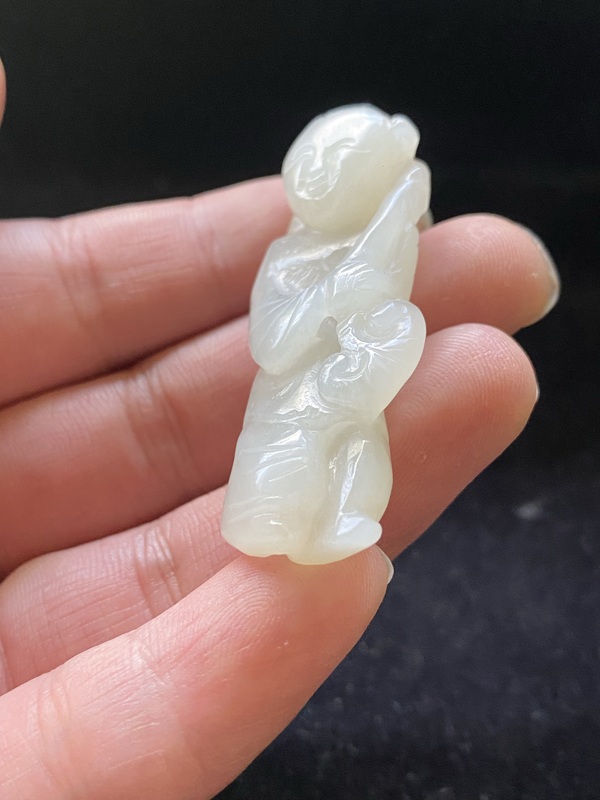 古玩玉器創(chuàng)匯期和田白玉雕“如意童子”拍賣，當(dāng)前價(jià)格4200元