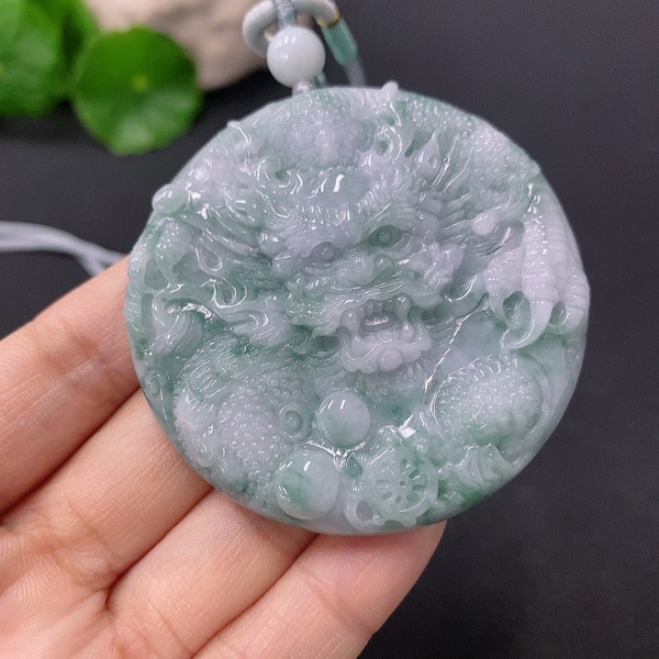 古玩玉器天然翡翠龍牌(帶翡翠鑒定證書)拍賣,當前價格980元