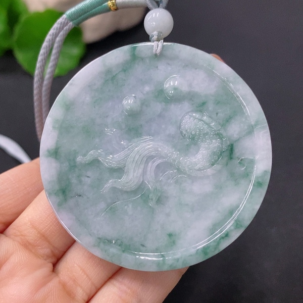 古玩玉器天然翡翠龍牌(帶翡翠鑒定證書)拍賣,當前價格980元