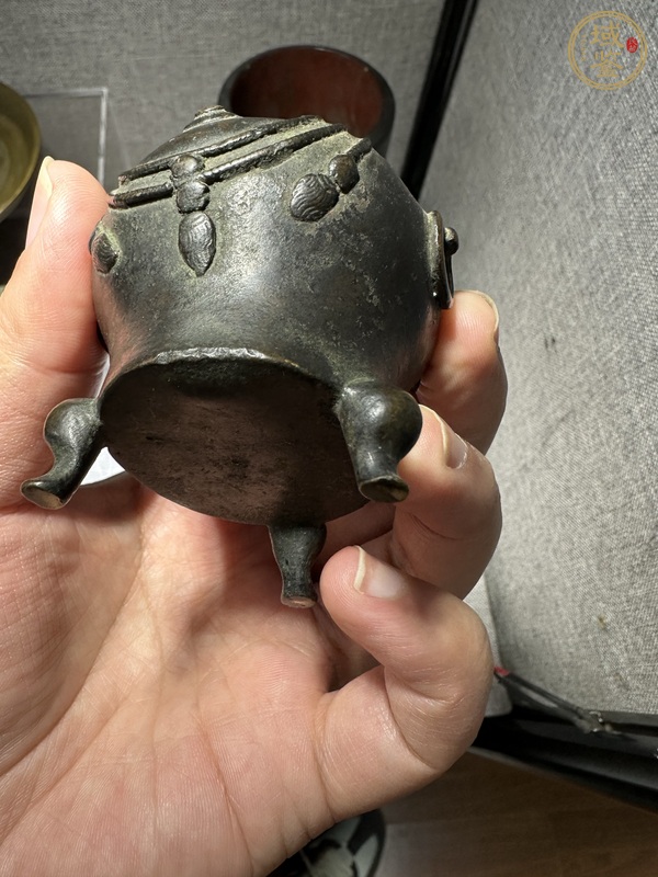 古玩銅器爐子真品鑒賞圖