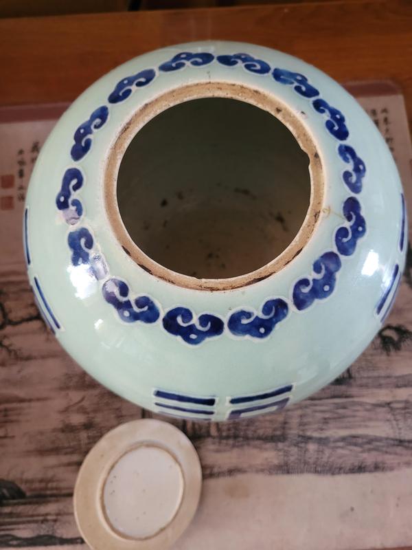 古玩陶瓷清乾隆?豆青釉青花吉語紋蓋罐拍賣，當(dāng)前價(jià)格4800元