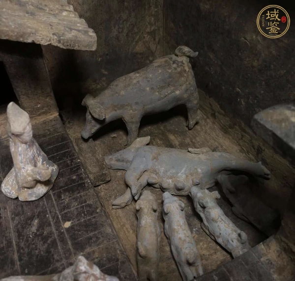 古玩陶瓷漢早期四方形豬圈真品鑒賞圖