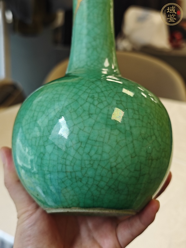 古玩陶瓷綠哥釉天球瓶真品鑒賞圖