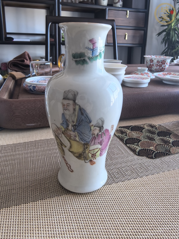 古玩陶瓷粉彩瓶真品鑒賞圖