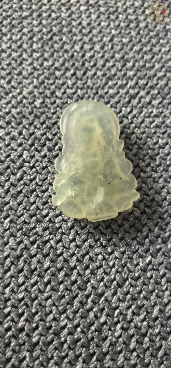 古玩陶瓷岫玉觀音真品鑒賞圖