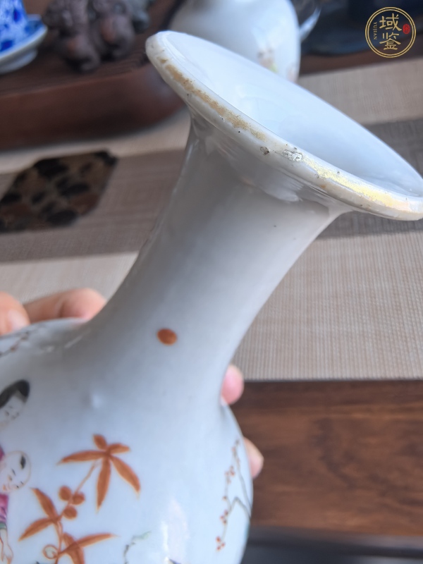 古玩陶瓷粉彩瓶真品鑒賞圖