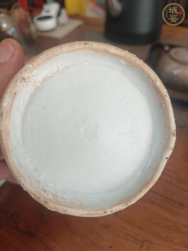 古玩陶瓷明中期青花纏枝紋蓋罐真品鑒賞圖