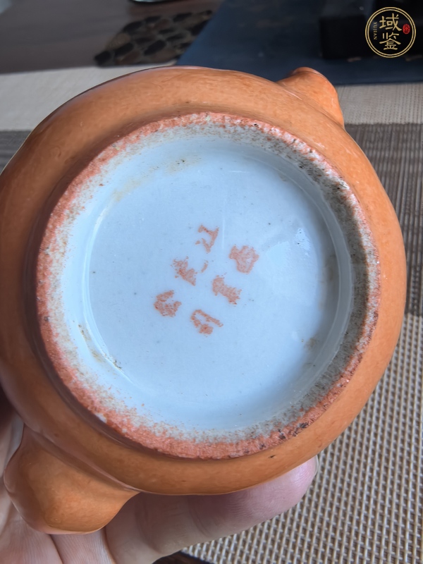 古玩陶瓷民國(guó)珊瑚地開(kāi)光粉彩壺真品鑒賞圖