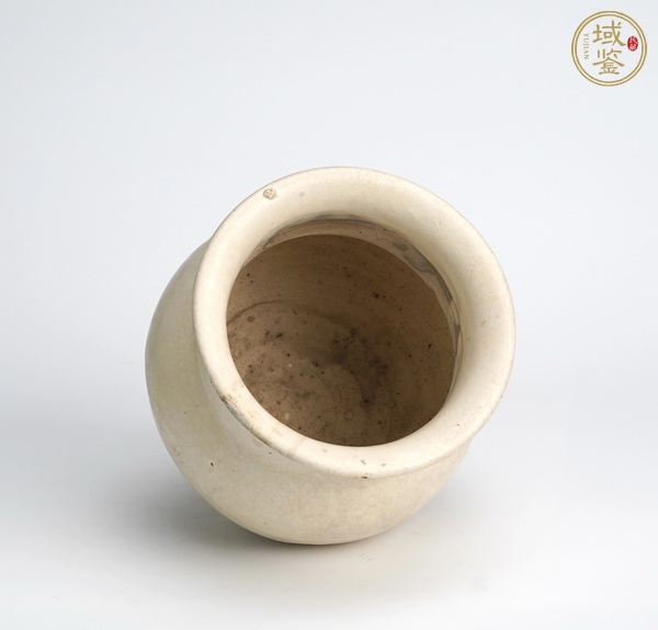 古玩陶瓷白釉罐真品鑒賞圖