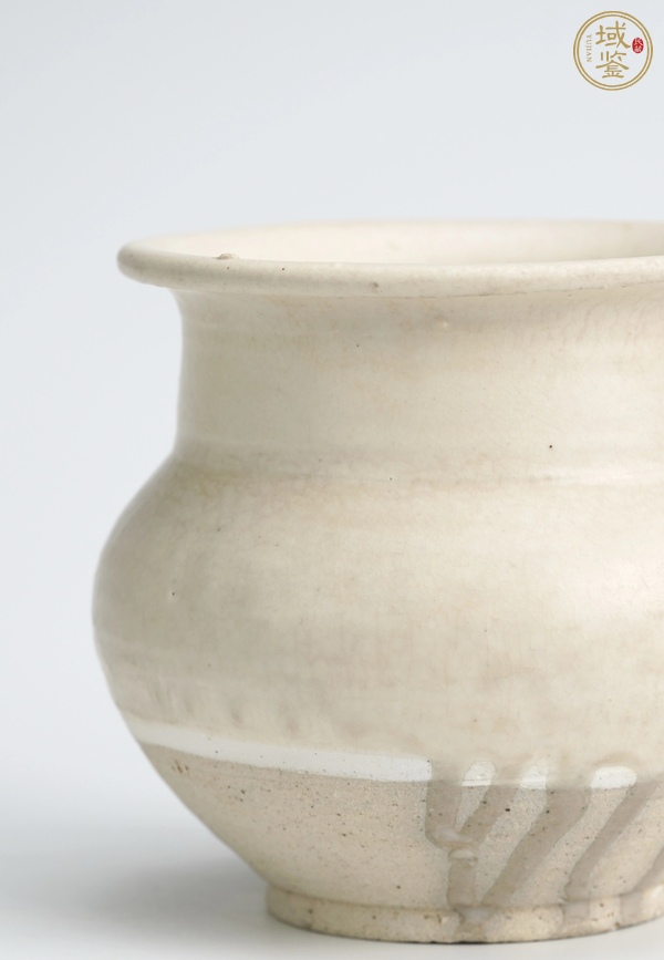 古玩陶瓷白釉罐真品鑒賞圖
