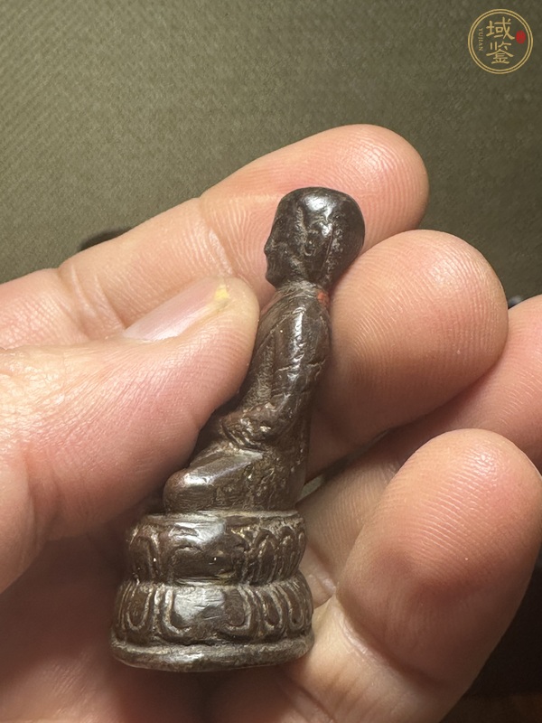 古玩銅器明代上師造像真品鑒賞圖