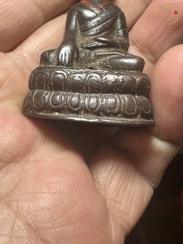 古玩銅器明代上師造像真品鑒賞圖