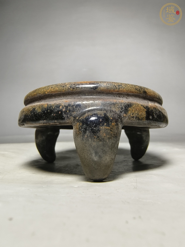 古玩陶瓷茶葉末釉三足硯真品鑒賞圖