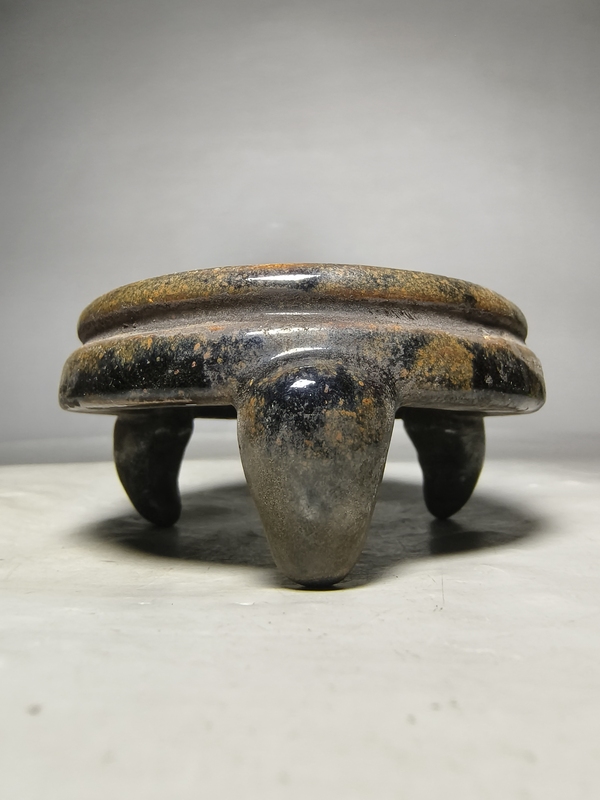 古玩陶瓷清早期茶葉末釉三足硯（文房器）拍賣，當(dāng)前價(jià)格598元