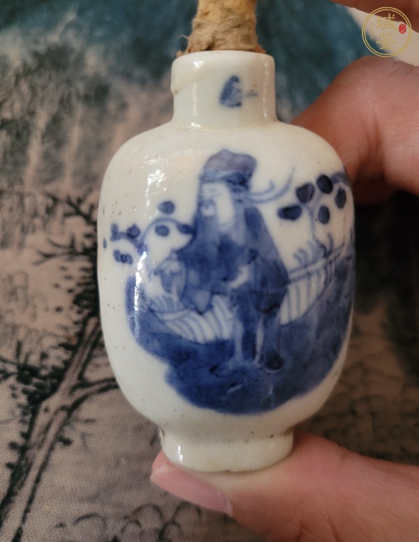 古玩陶瓷高士圖鼻煙壺真品鑒賞圖