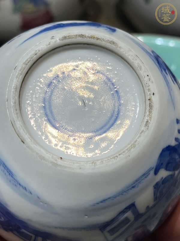 古玩陶瓷人物紋青花罐真品鑒賞圖