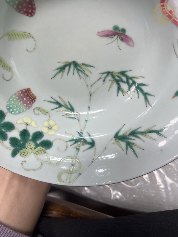 古玩陶瓷粉彩癩瓜碗真品鑒賞圖