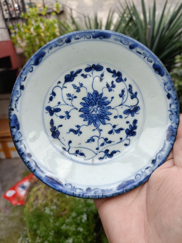 古玩陶瓷官窯制式乾隆本朝款青花纏枝蓮紋賞盤拍賣，當前價格1980元
