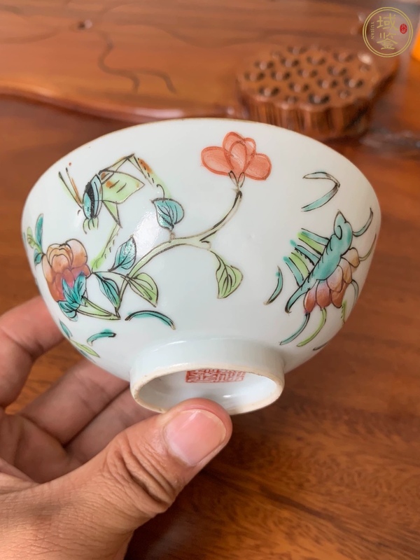 古玩陶瓷飛黃騰達(dá)粉彩茶圓真品鑒賞圖