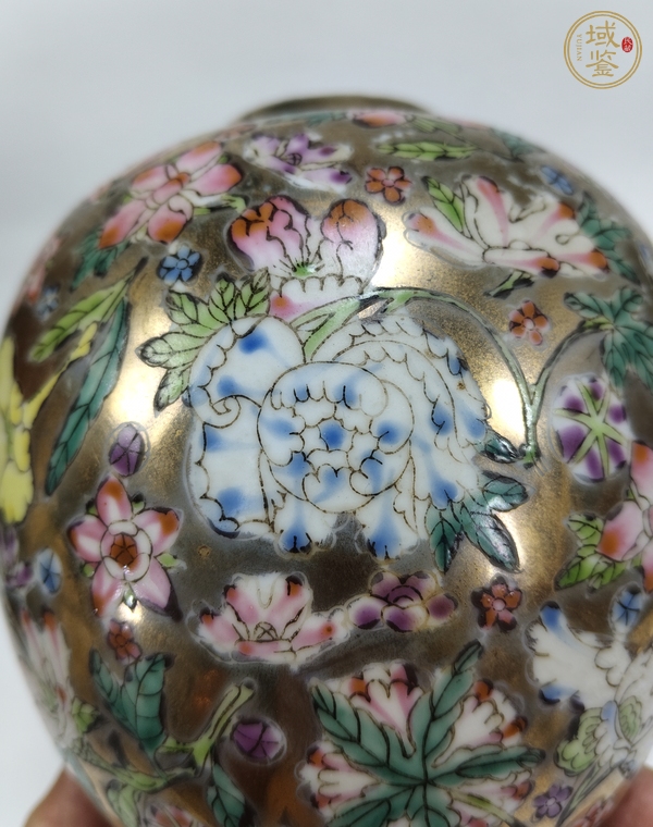 古玩陶瓷粉彩描金百花紋罐真品鑒賞圖