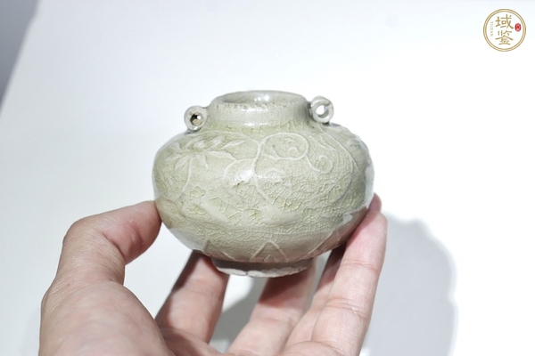古玩陶瓷龍泉青瓷印花水盂真品鑒賞圖