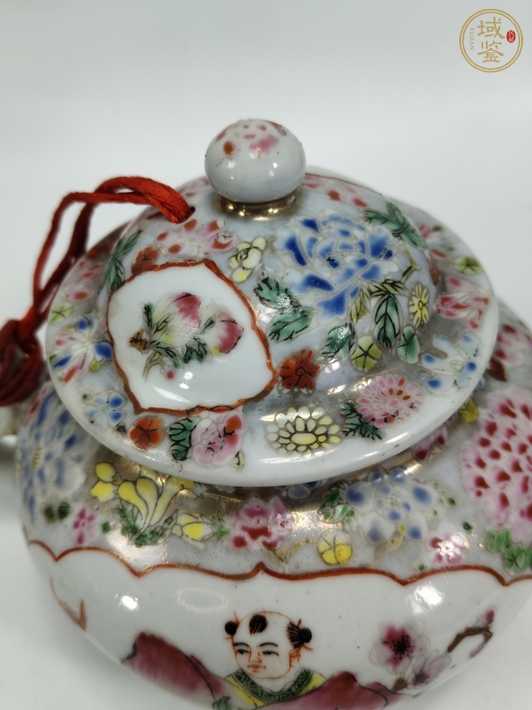 古玩陶瓷粉彩描金人物故事紋茶壺真品鑒賞圖