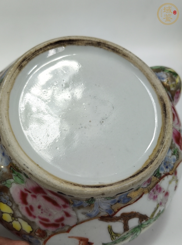 古玩陶瓷粉彩描金人物故事紋茶壺真品鑒賞圖