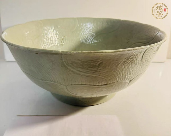 古玩陶瓷牡丹紋碗真品鑒賞圖