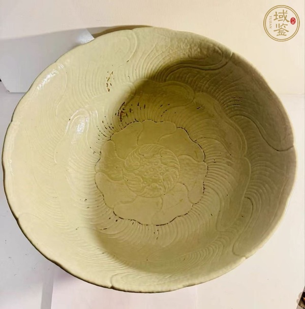 古玩陶瓷牡丹紋碗真品鑒賞圖