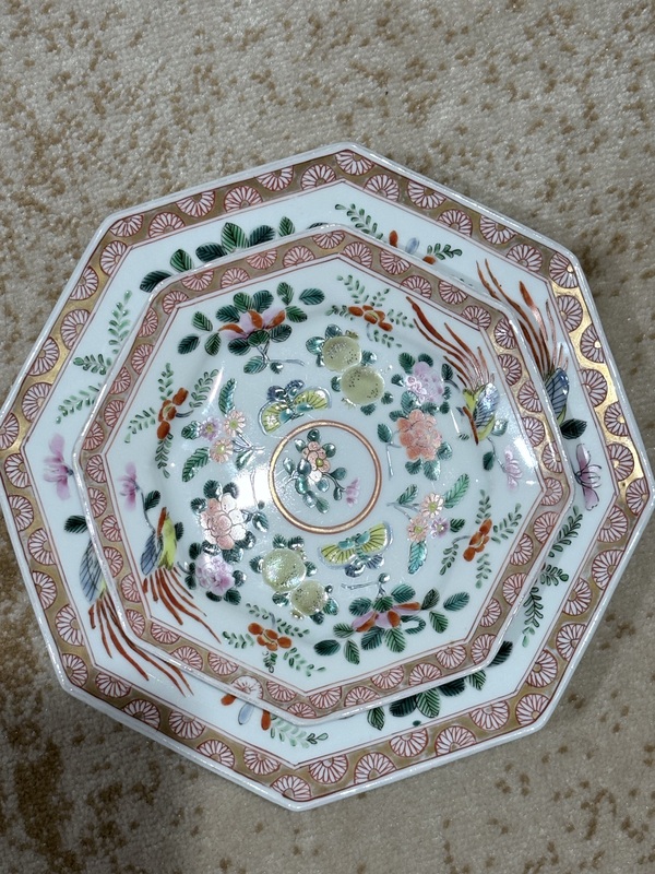 古玩轉(zhuǎn)賣花鳥紋八角盤拍賣，當前價格3900元