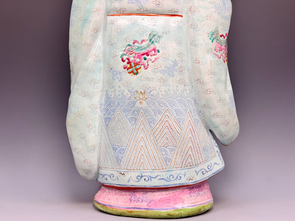 古玩陶瓷民國(guó)解放初期·粉彩祿星塑雕造像拍賣，當(dāng)前價(jià)格19999元