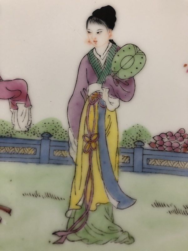 古玩陶瓷粉彩仕女人物盤拍賣，當(dāng)前價格3200元