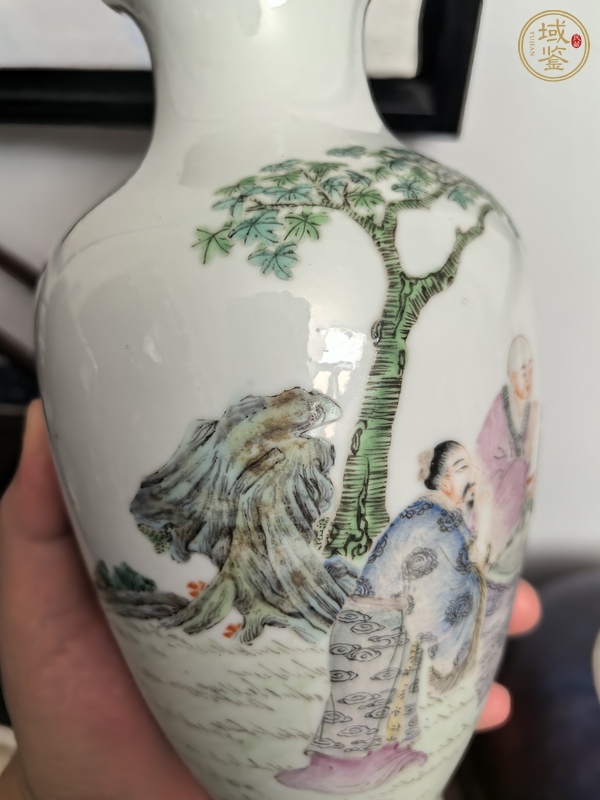 古玩陶瓷粉彩人物故事紋撇口瓶真品鑒賞圖