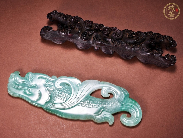 古玩玉器翡翠雕“魚化龍”擺件真品鑒賞圖