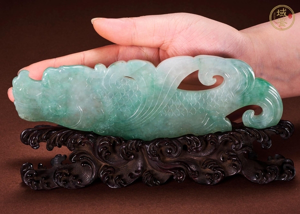 古玩玉器翡翠雕“魚化龍”擺件真品鑒賞圖