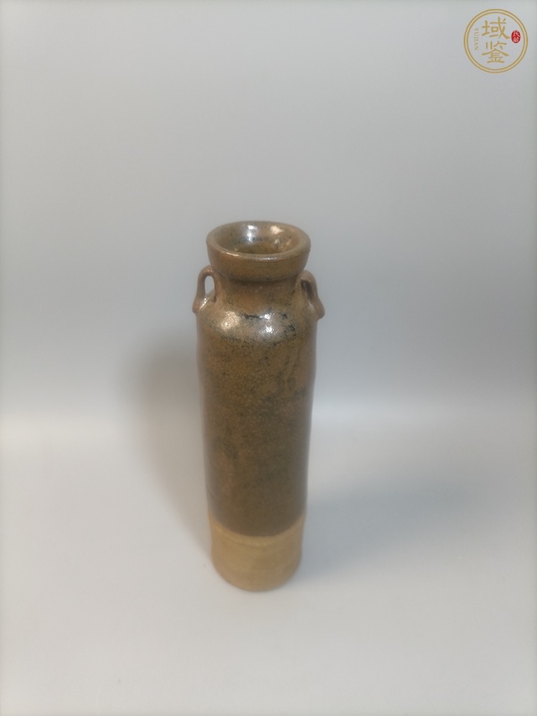古玩陶瓷醬釉雙耳瓶真品鑒賞圖