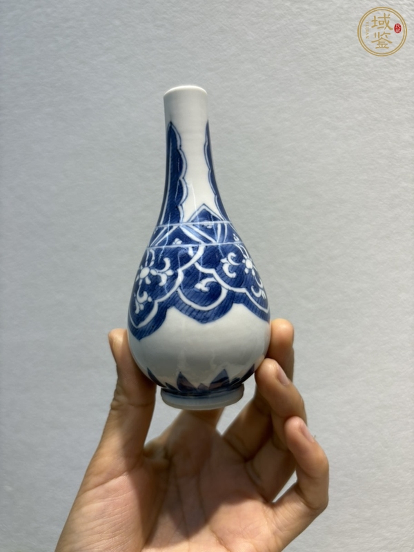 古玩陶瓷錐把瓶真品鑒賞圖