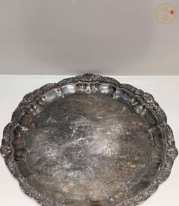 古玩花卉盤真品鑒賞圖