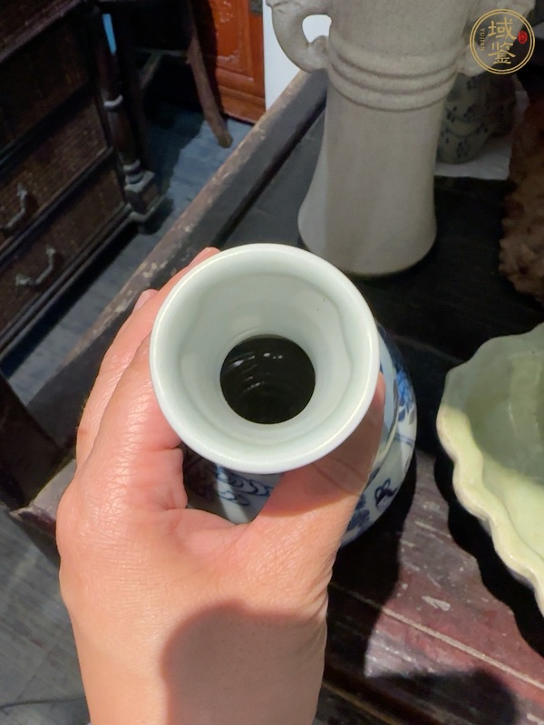 古玩人物紋青花葫蘆瓶真品鑒賞圖