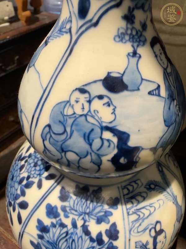 古玩陶瓷人物紋青花葫蘆瓶真品鑒賞圖