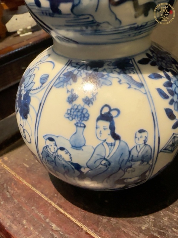 古玩陶瓷人物紋青花葫蘆瓶真品鑒賞圖