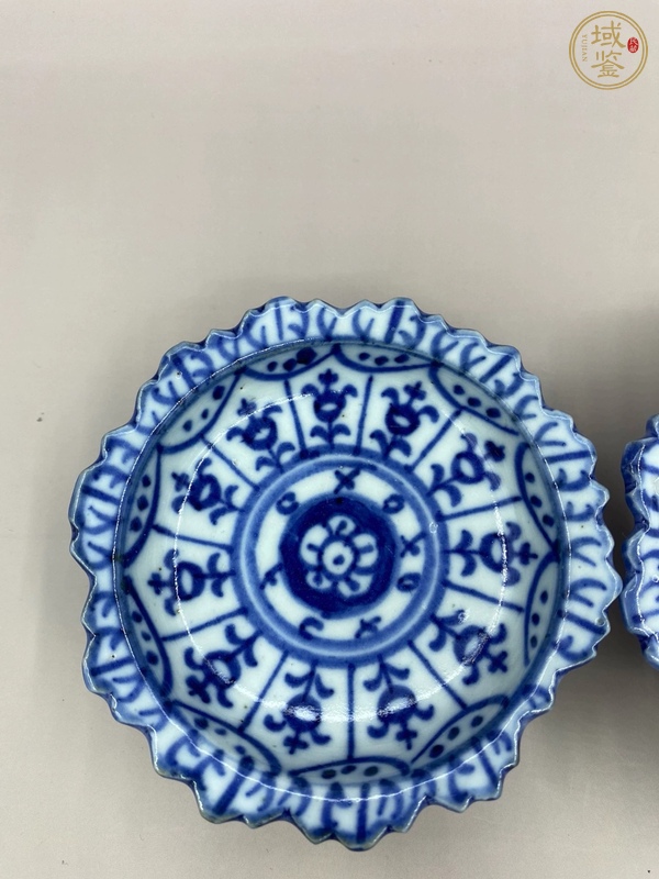 古玩陶瓷青花高足盤真品鑒賞圖